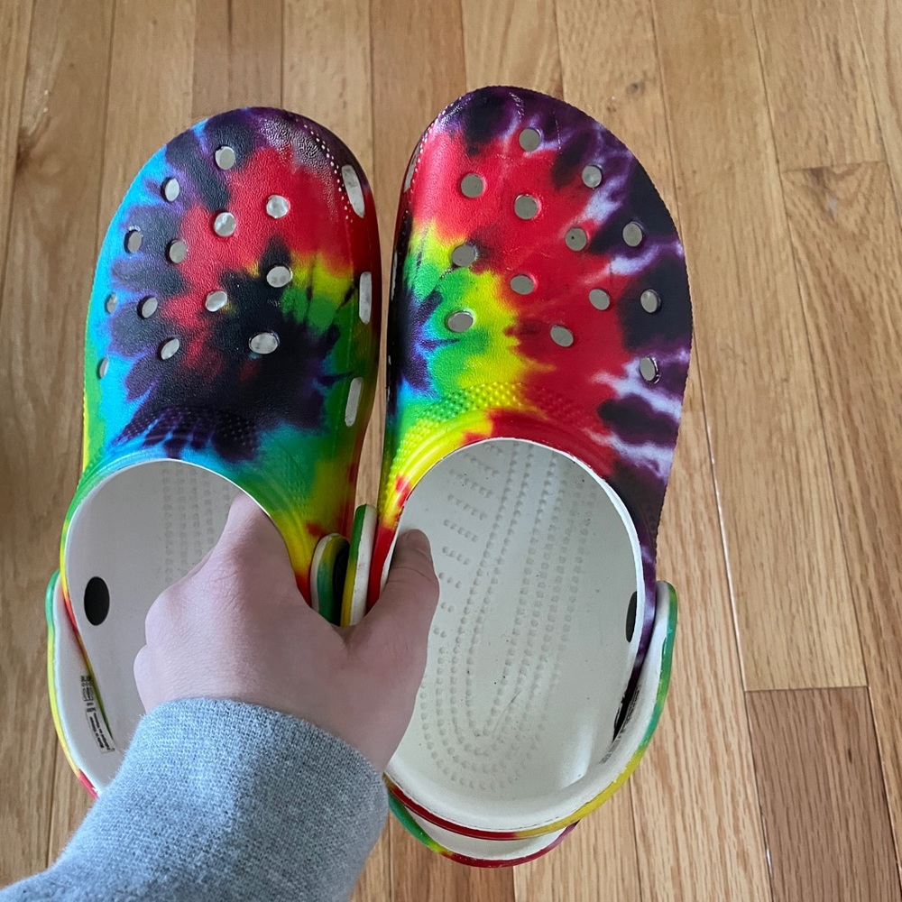 Crocs